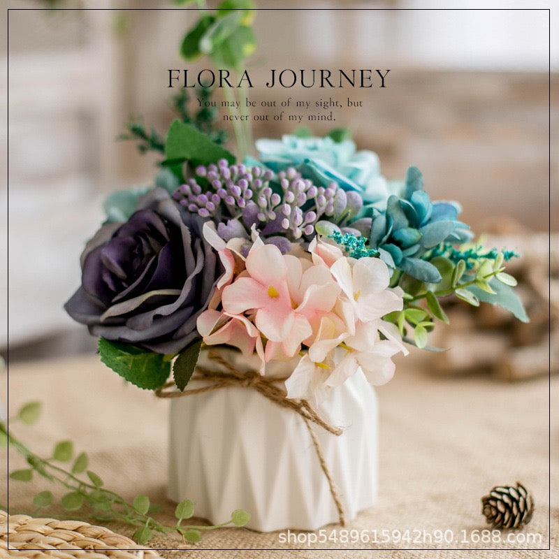 Nordic Artificial Flowerpot