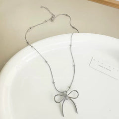 Ladies Necklace Elegant Bow