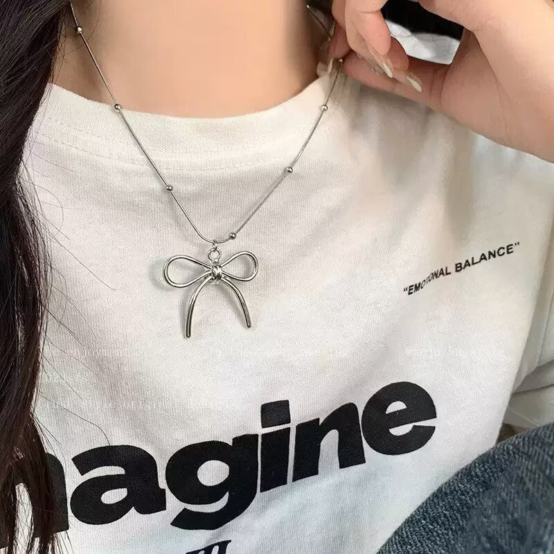 Ladies Necklace Elegant Bow